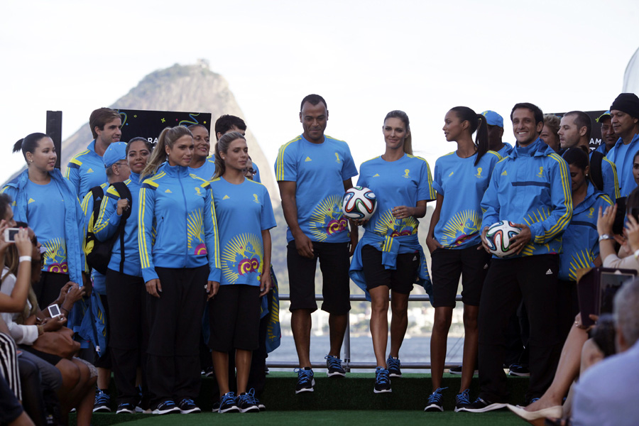 Uniforms unveiled for World Cup 2014 voluntee
