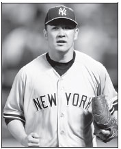 Tanaka keeping Yankees in race