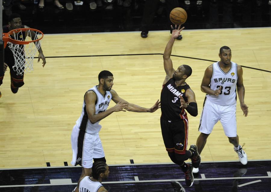 Spurs beat Heat 104-87 in Game 5 to win NBA title