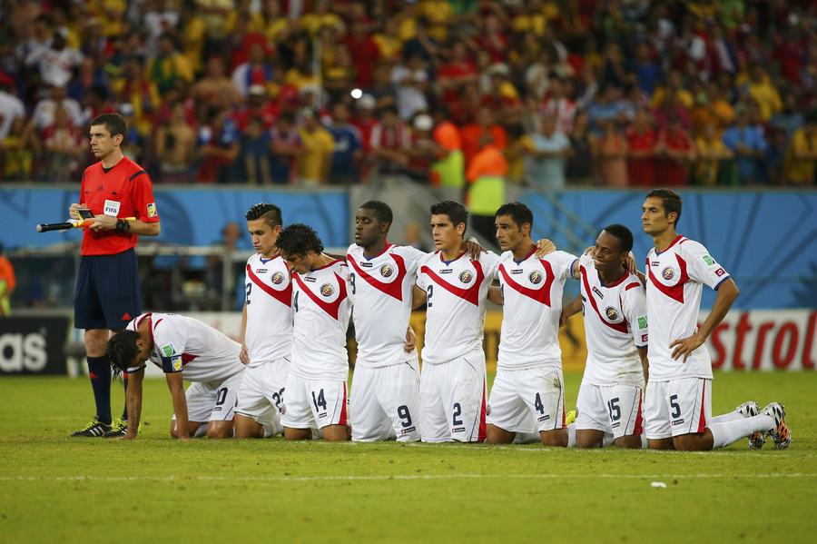 Costa Rica beats Greece in penalty shootout