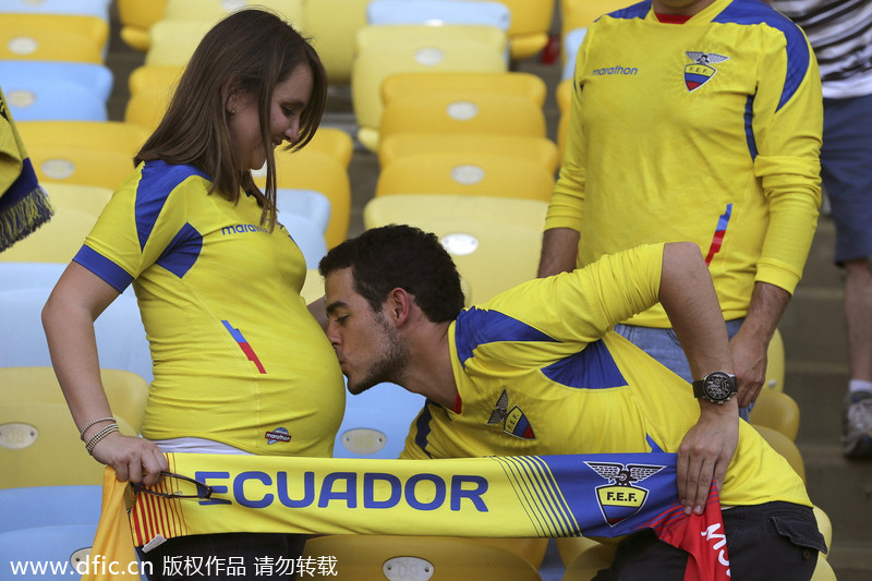 Expectant moms tackle World Cup excitement