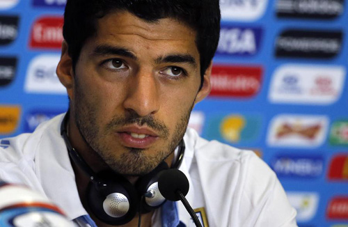 World Cup highlights: Suarez says sorry