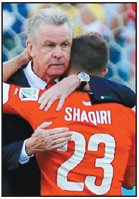 Hitzfeld bids heartfelt farewell