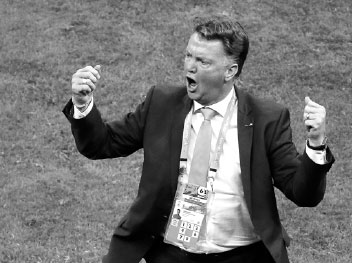 Van Gaal starts new era at United