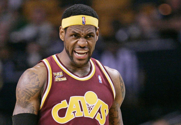 LeBron James undecided on jersey No 6 or 23