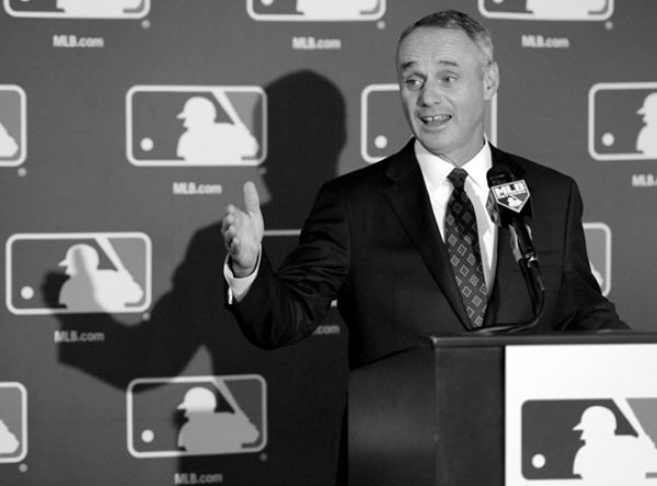 Manfred elected next MLB commissioner