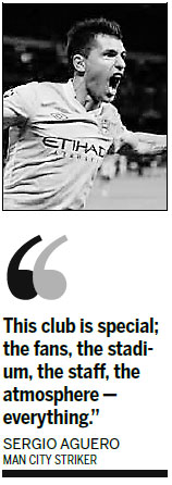 City star Aguero signs new 5-yr deal
