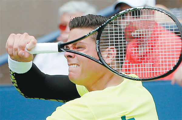 Tiebreak king Raonic blasts way past Dominican veteran