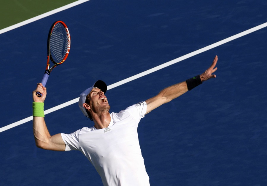 US Open day 8: Djokovic tops Kohlschreiber into quarters