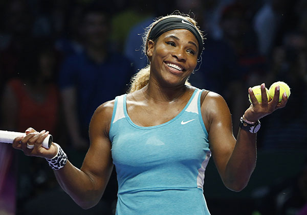 Williams beats Bouchard 6-1, 6-1 at WTA Finals