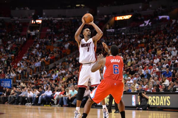 Clippers grab big early lead, roll by Heat 110-93