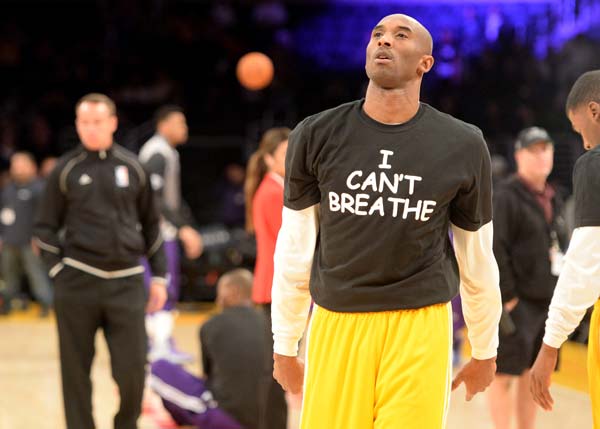 NBA stars Kobe, LeBron join protest of police v