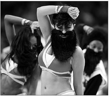 Harden ignites Rockets' launch
