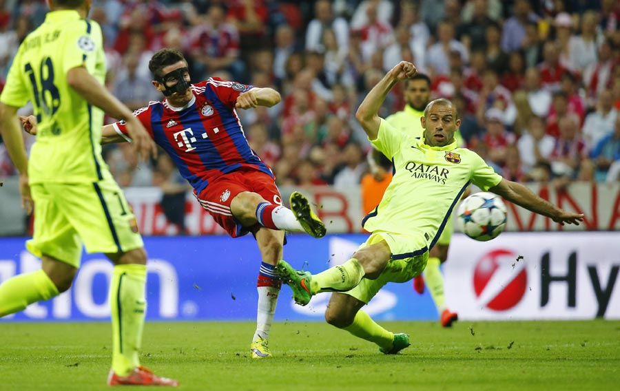 Barca survives Bayern fightback to reach Champions League final