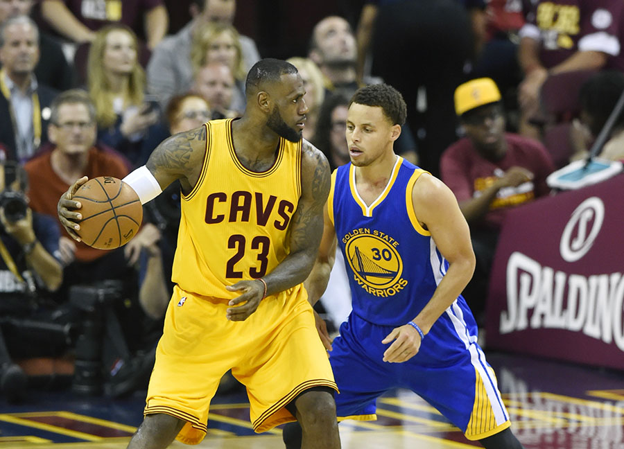 Warriors top Cavaliers to square up NBA Final