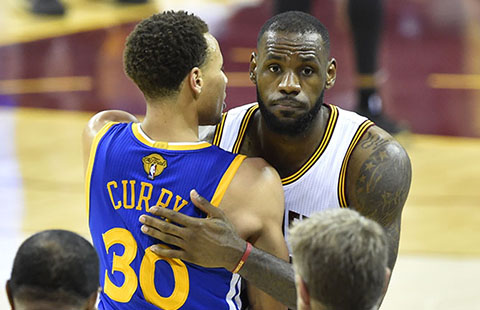 Warriors beat Cavaliers to clinch NBA title[4]- C