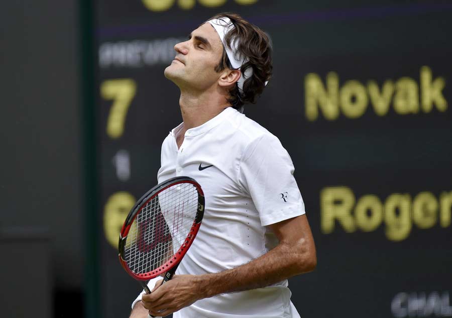 Djokovic downs Federer to win third Wimbledon crown