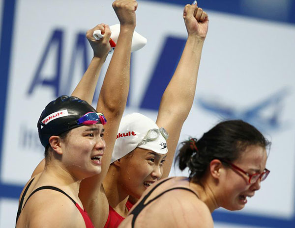 Women's team scoops up gold in Kazan 4x100m medley relay