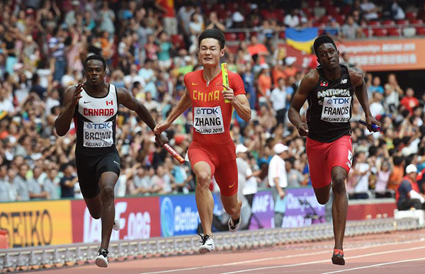 China breaks Asian record to reach men's 4x100m final