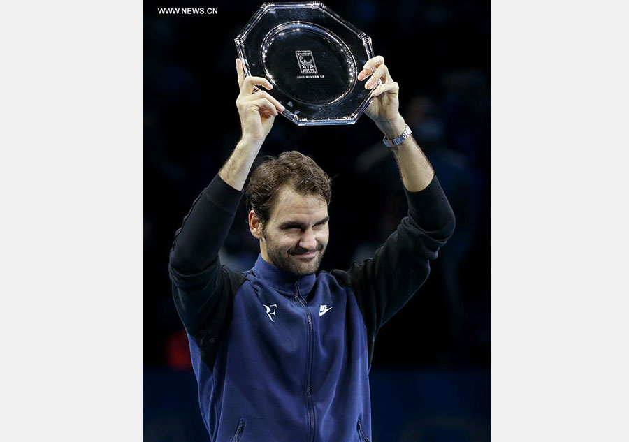 jokovic beats Federer to win fourth successive 