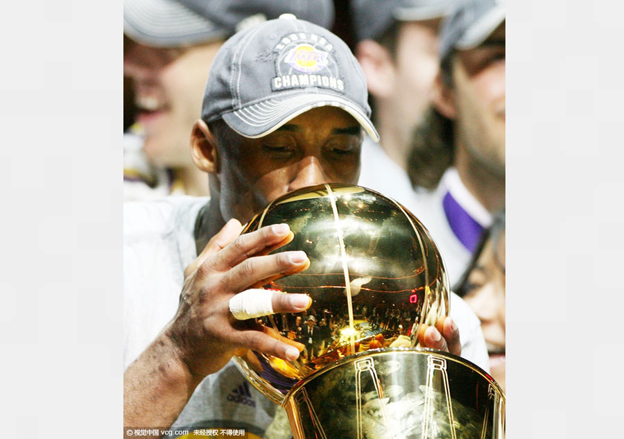 Kobe Bryant's moments of glory in his 'Dear Basketball' career