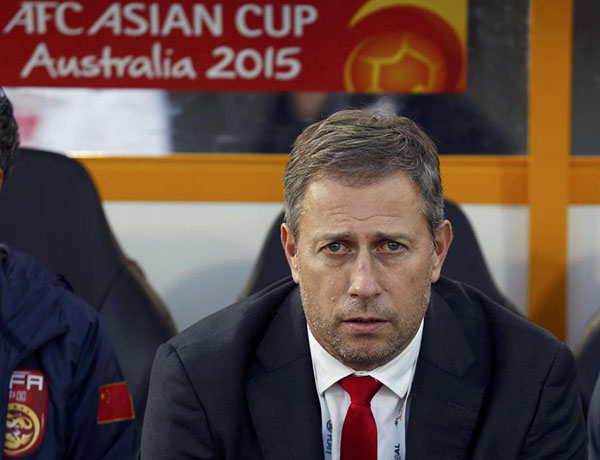 China sacks Alain Perrin after dismal World Cup qualification