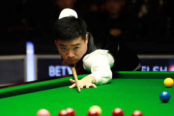 China's Ding Junhui reaches second round at Welsh Open