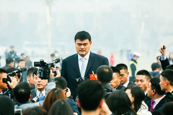 Yao, O'Neal introduced into Hall of Fame