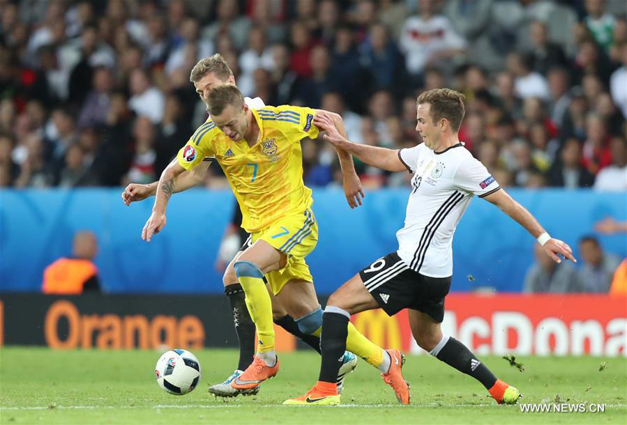 Germany beats Ukraine 2-0 at Euro 2016