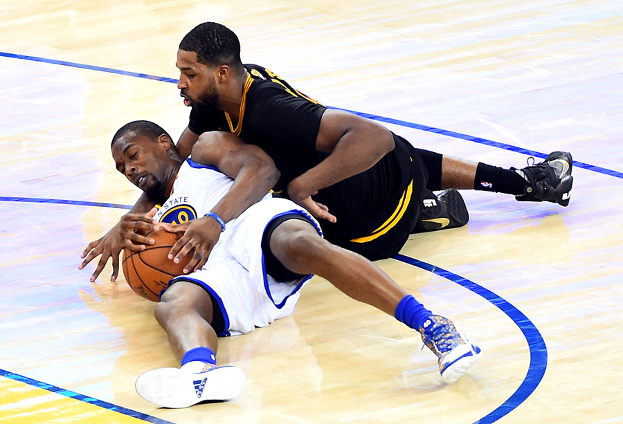 Cavaliers dump Warriors to force Game 6 on home court