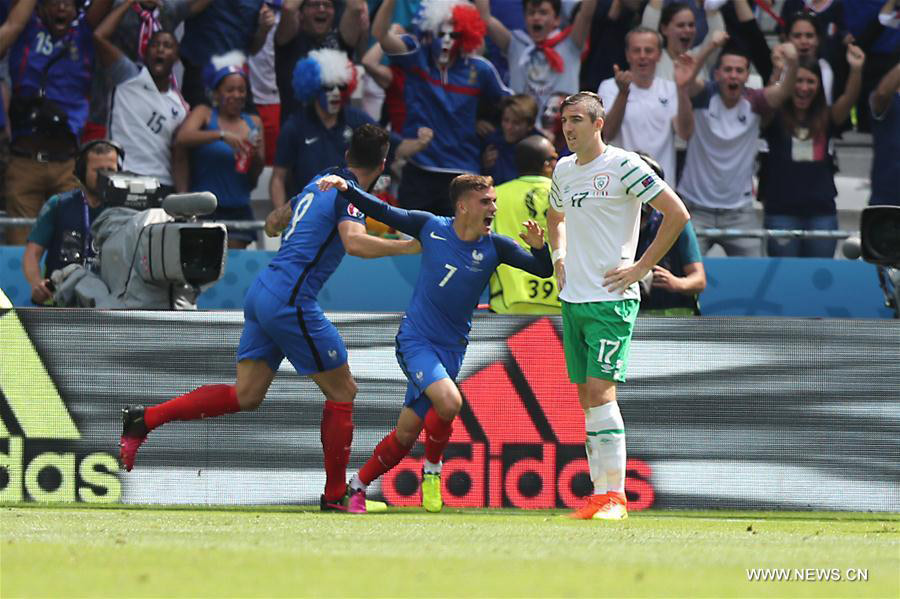 Ireland vies with France at Euro 2016 round of 16 football match