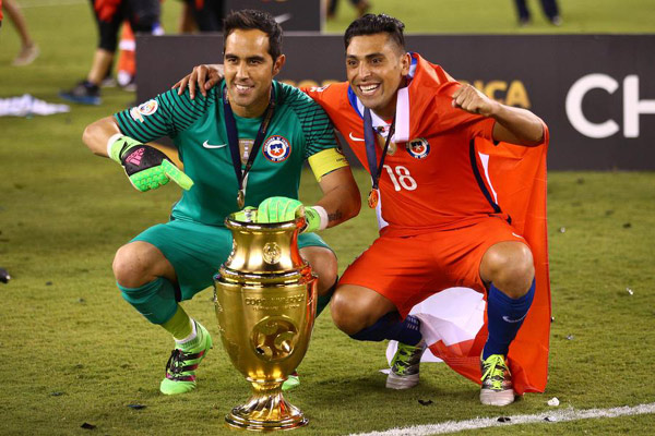 Chile should set sights on World Cup, says Jara