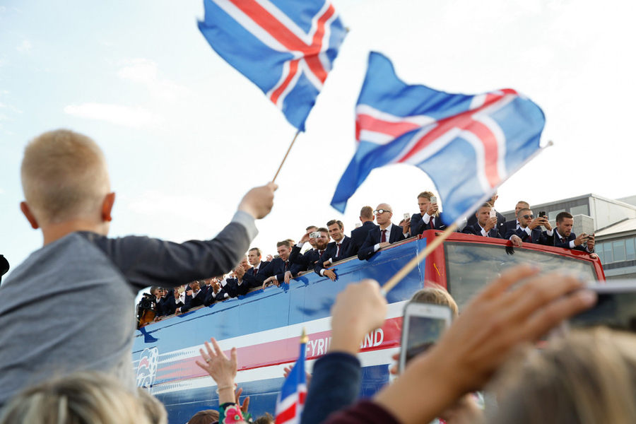 Iceland soccer team gets hero's welcome back home in Reykjavik