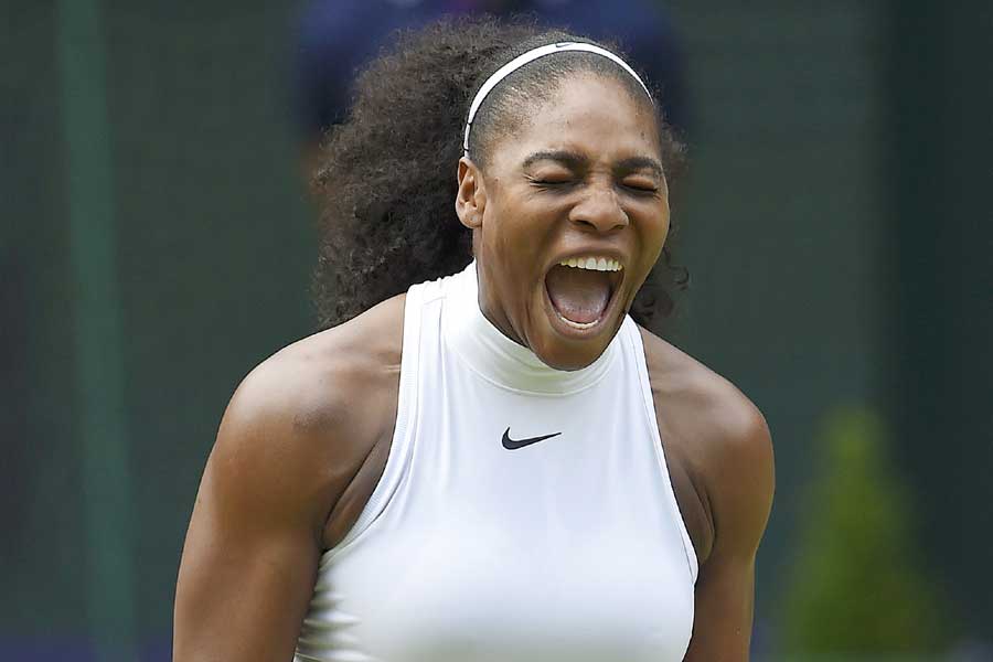 Serena batters Pavlyuchenkova to join Venus in semis