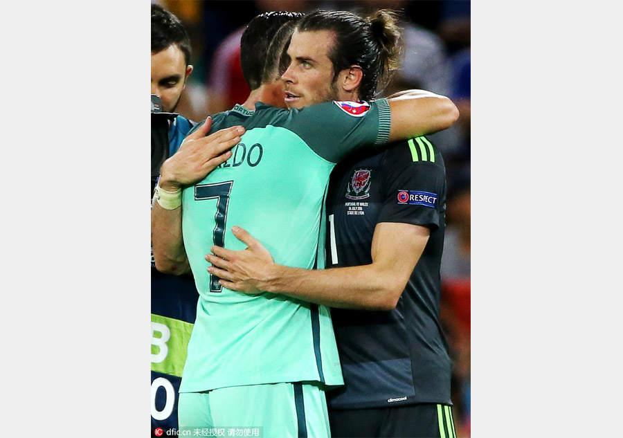 Ronaldo powers Portugal into Euro 2016 final