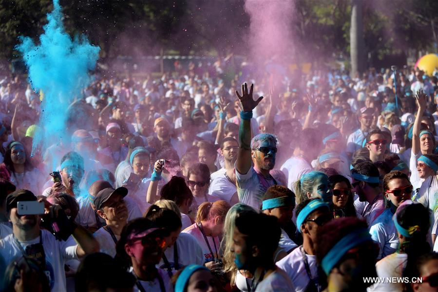 Color Run kicks off in Brazil