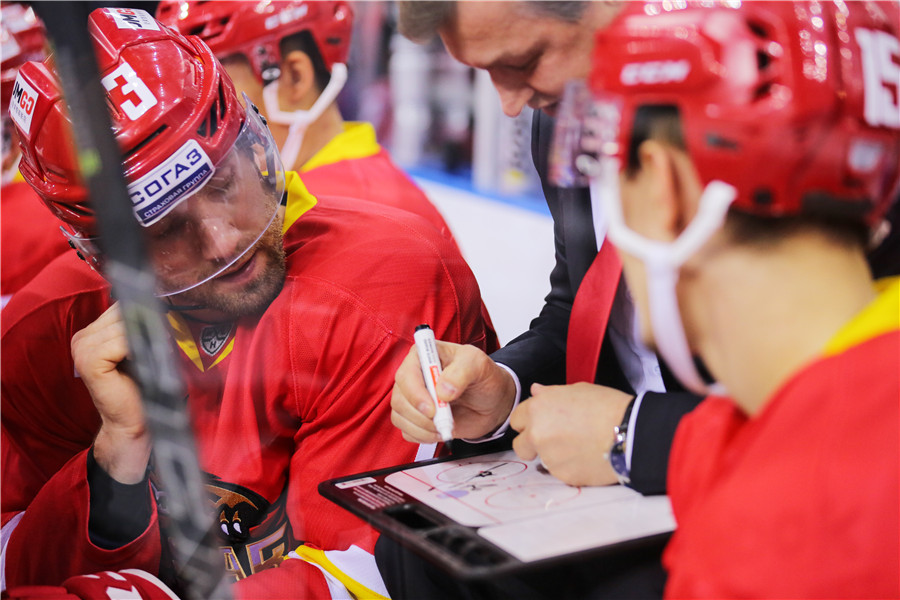China's KHL team sparkles at home debut