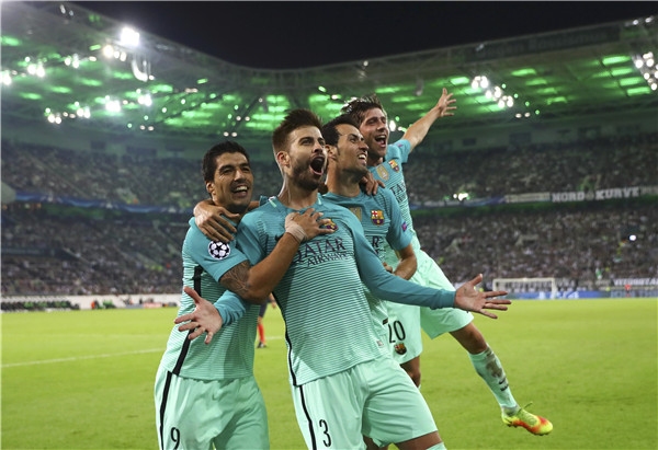 Barcelona edge Monchengladbach 2-1 in UEFA Champions League