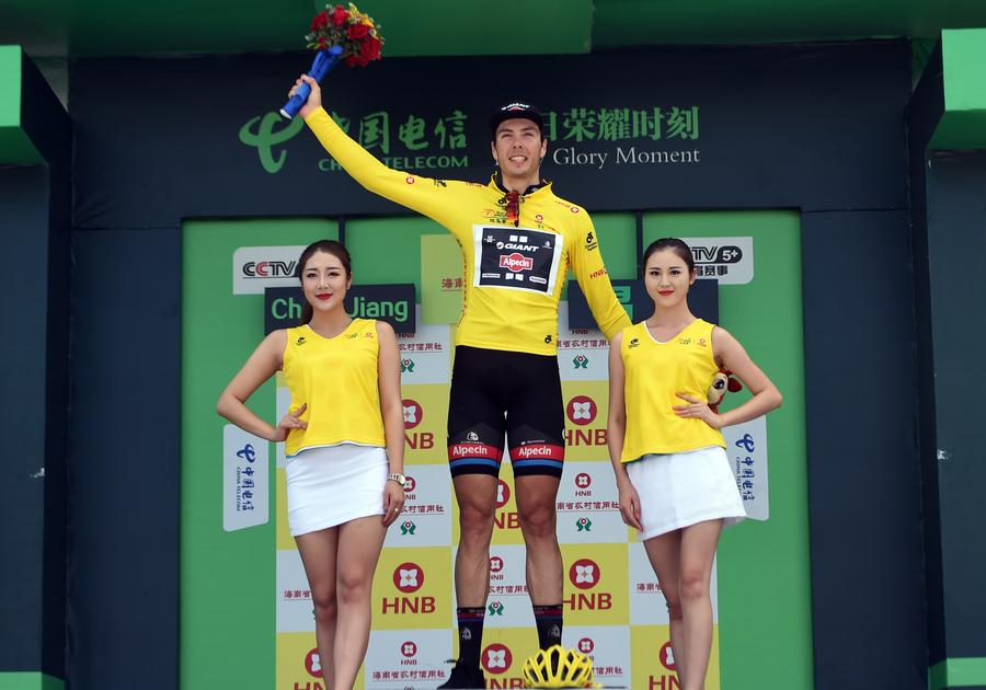 Cyclists compete during 2016 Tour of Hainan Intl Road Cycling Race