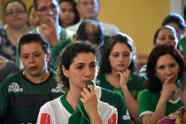 Brazil's football community unites to support Chapecoense