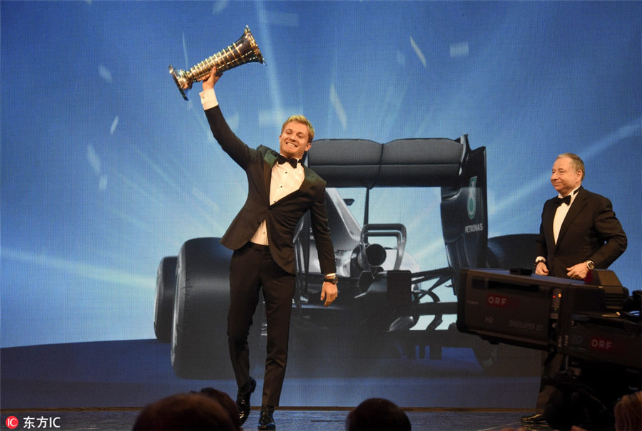 Nico Rosberg scoops award after announcing retirement