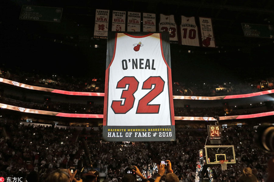 Heat retires Shaq's No 32 jersey