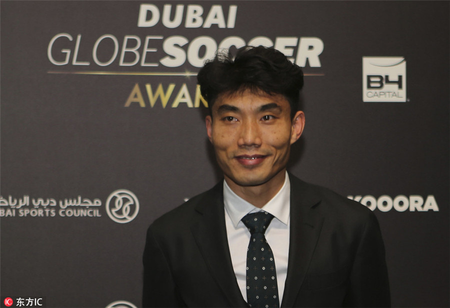 Zheng Zhi, Ronaldo scoop top global awards