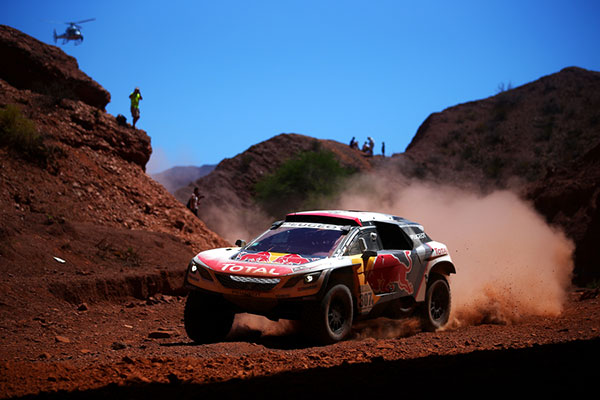 Despres takes Dakar Rally lead after day 4