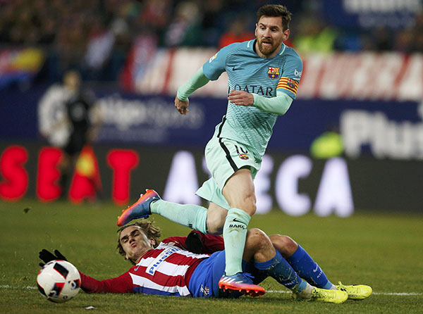 Barcelona beats Atletico 2-1 in Madrid in Copa semifinals