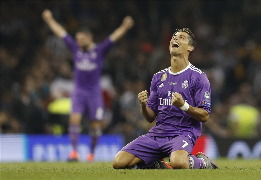 Ronaldo helps Real Madrid become 1st team t