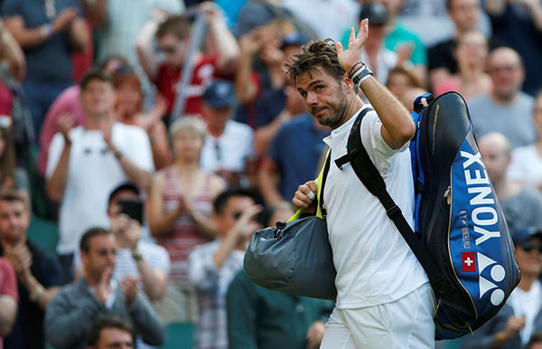 With bad knee, 3-time major champ Wawrinka out at Wimbledon