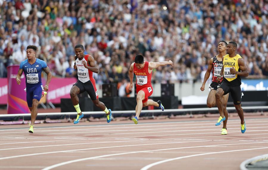 Gatlin stuns Bolt to win 100m world title, Su finishes 8th