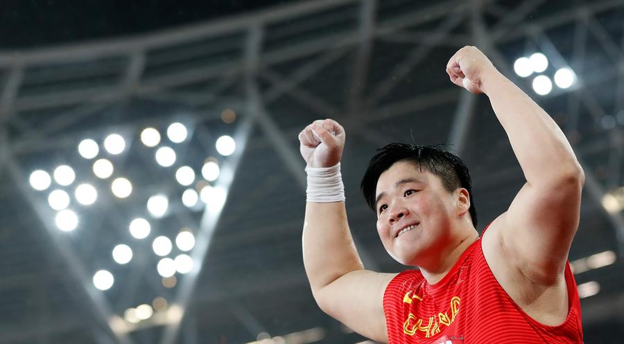 Gong Lijiao wins first shot put world title and China's first gold in London
