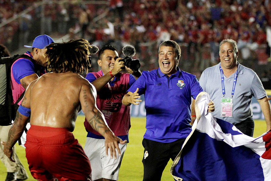 Panama qualifies to the world cup for the first time